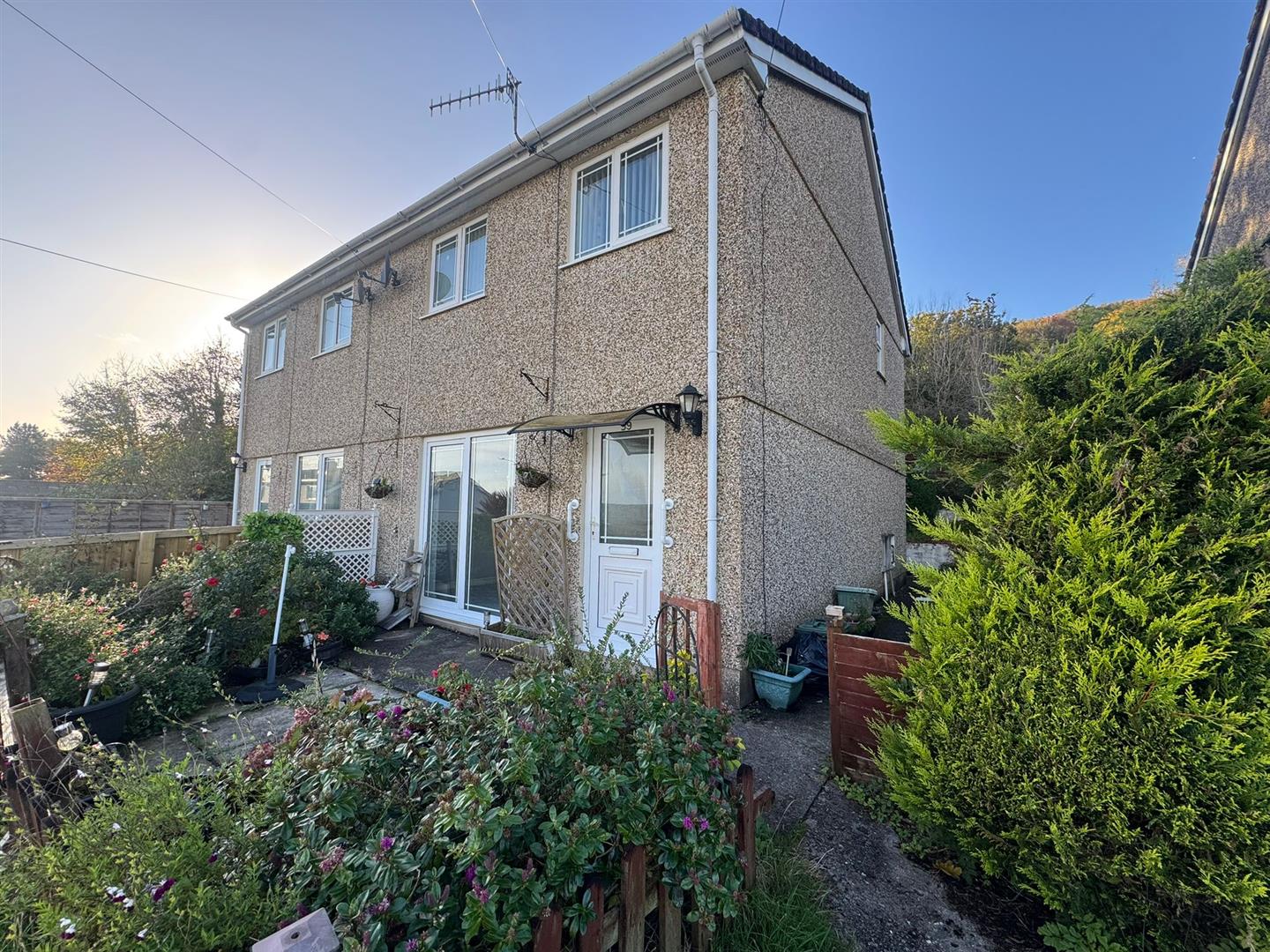 Bwllfa Road, Ynystawe, Swansea, SA6 5AL